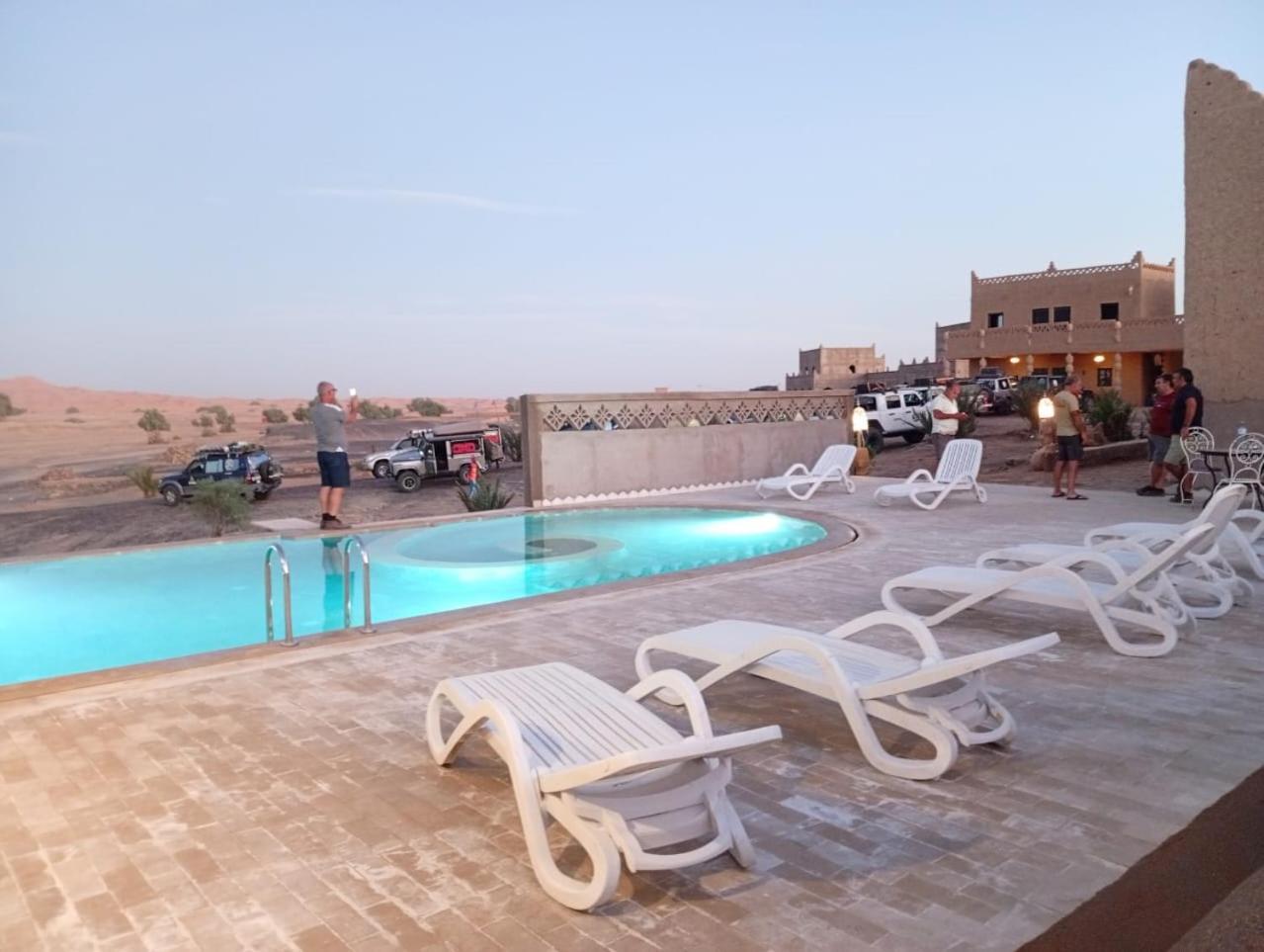 Takojt Hotel Merzuga Kültér fotó
